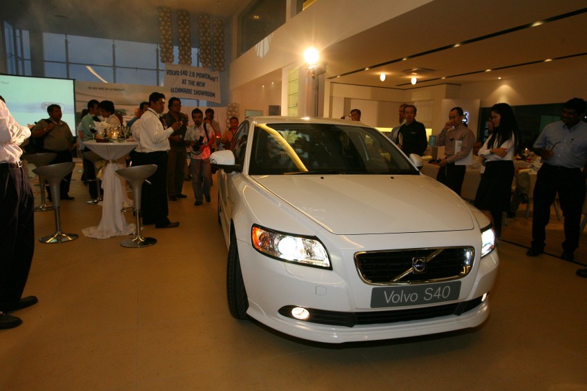 Malaysian Volvo S40 updated with 2.0 liter engine and Powershift twin clutch transmission! 156606