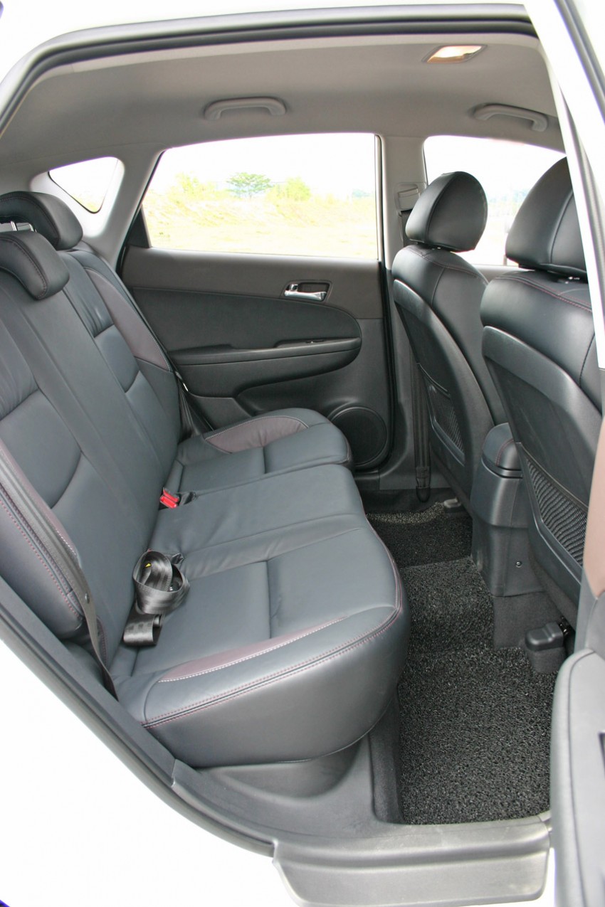 Hyundai i30 Test Drive Review 236617
