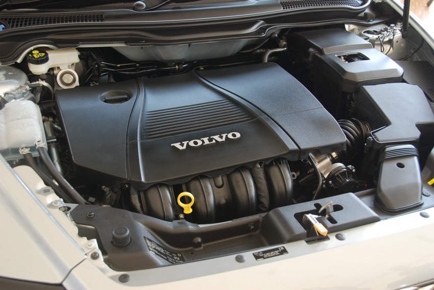 Updated Volvo V50 2.0 Powershift launched 156578