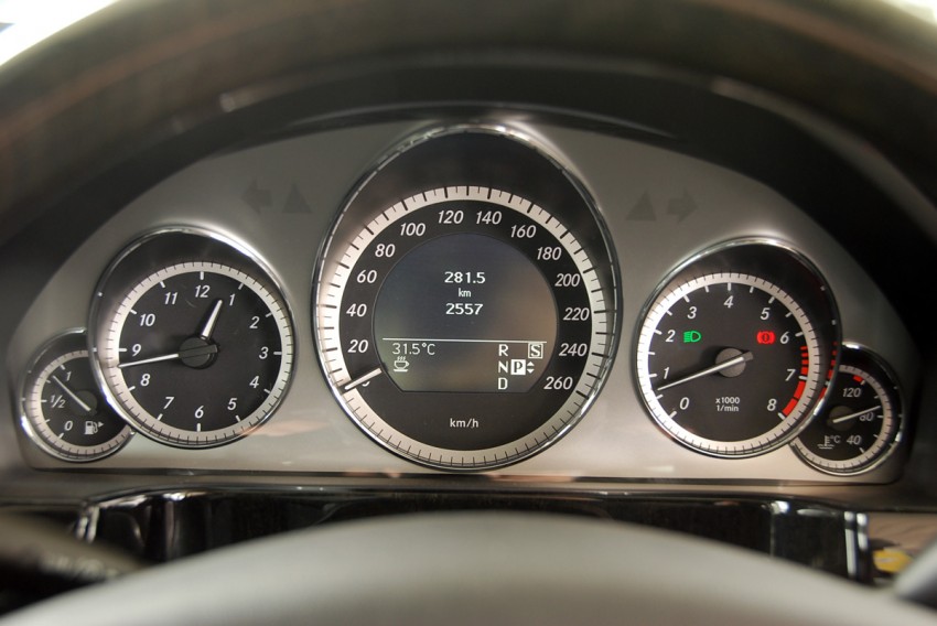 Mercedes-Benz E-Class W212 Test Drive Review 274115