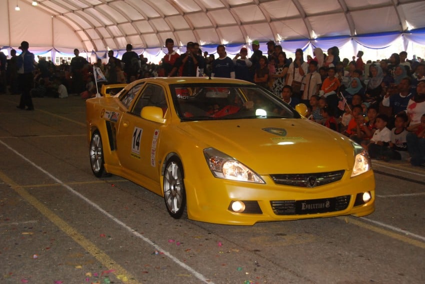 Proton employees show off “creative concepts” at its 2010 Family Day celebration 278329