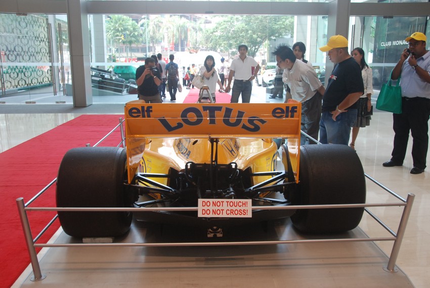 Classic Formula 1 cars on display at Pavilion KL! 268011
