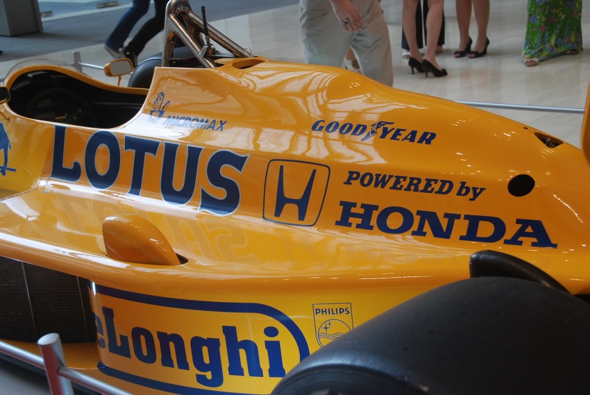 Classic Formula 1 cars on display at Pavilion KL! 267995