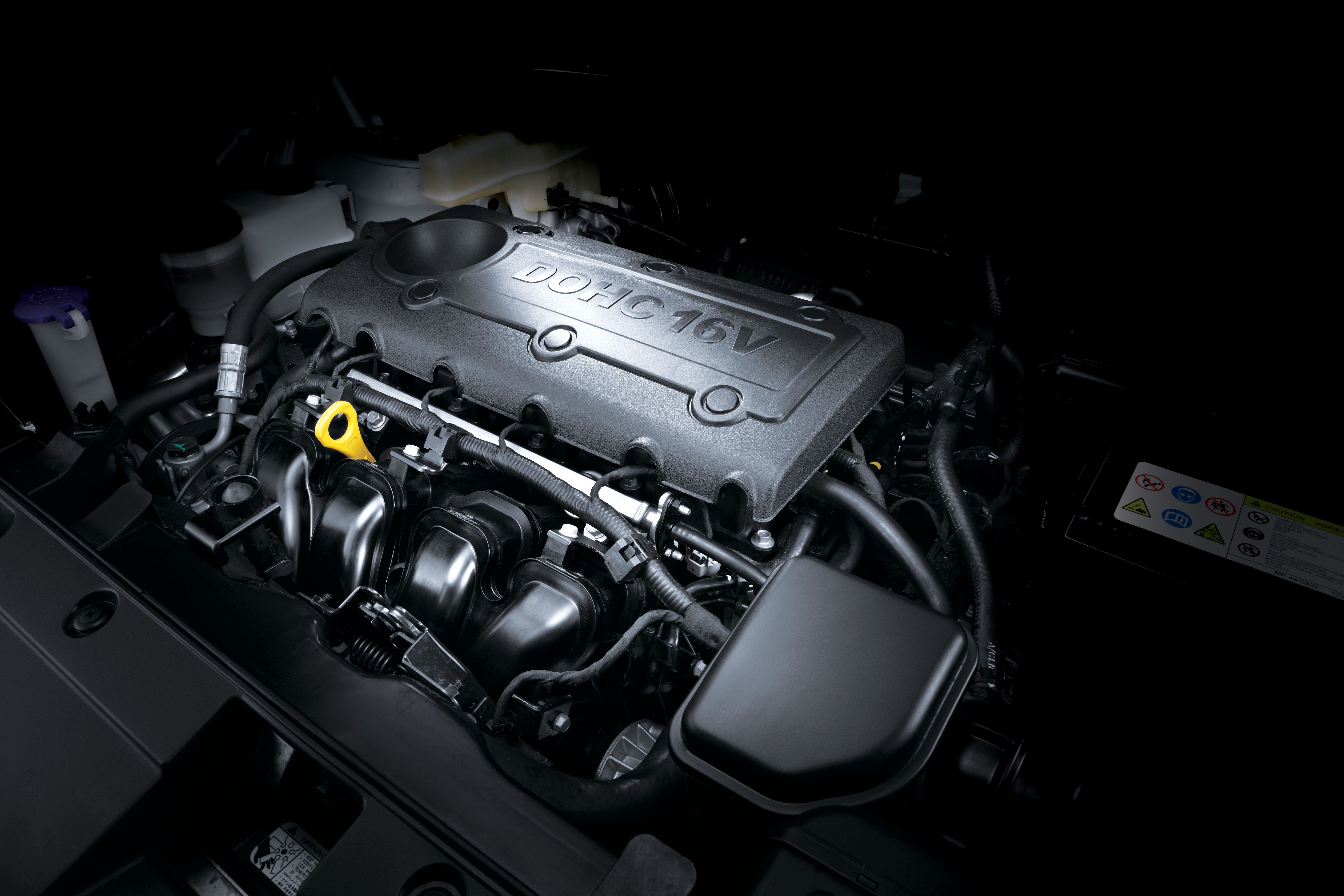 Стучит двигатель хендай. Kia Sportage 2011 двигатель DOHC. Двигатель Kia Sportage 2.0. Hyundai g4kd. Двигатель g4kd Спортейдж.