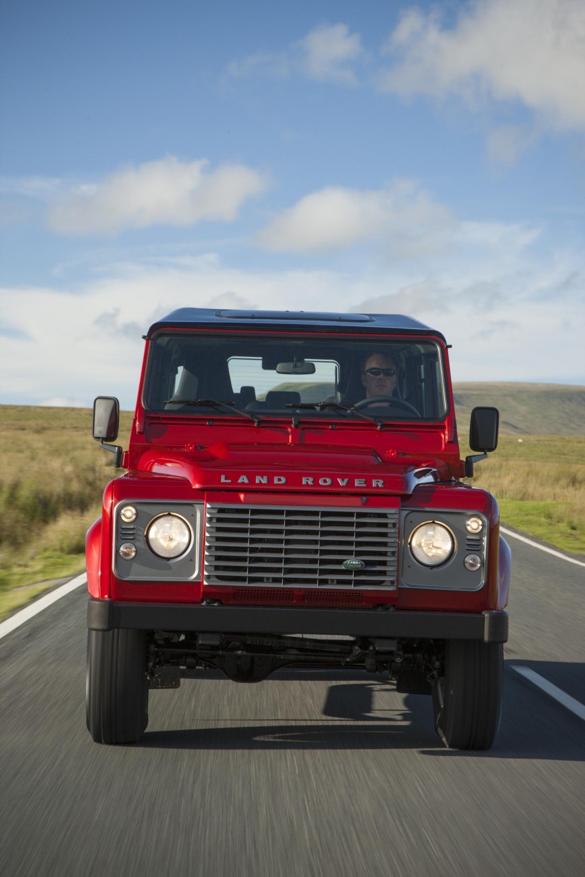 Land Rover Defender: sprucing up old faithful for 2013 128560