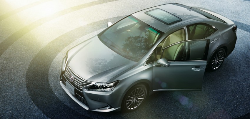 Lexus HS 250h to make comeback in Japan, new face 249530