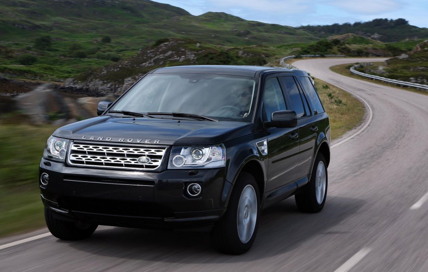Land Rover Freelander 2 gets ‘premium overhaul’ for MY 2013 – new design and features for cabin 126608