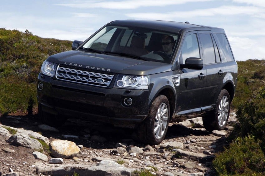 Land Rover Freelander 2 gets ‘premium overhaul’ for MY 2013 – new design and features for cabin 126613