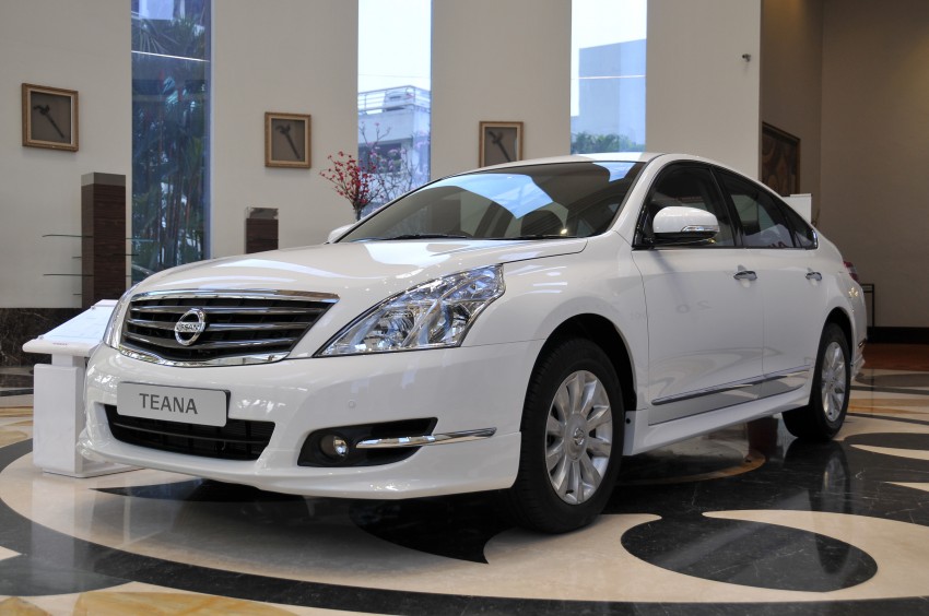 2013 Nissan Teana launched – now with Blind Spot Warning System and black interior; RM173k for 2.5 V6 156343