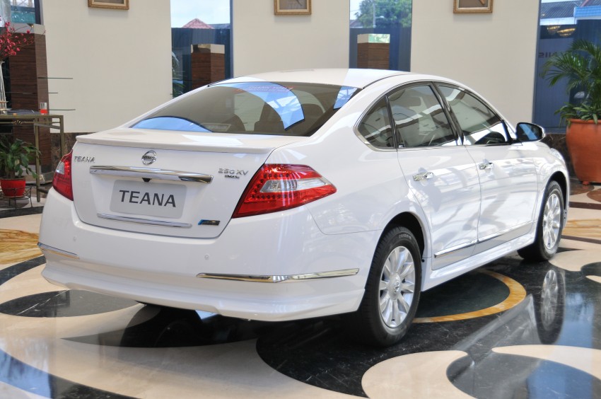 2013 Nissan Teana launched – now with Blind Spot Warning System and black interior; RM173k for 2.5 V6 156354