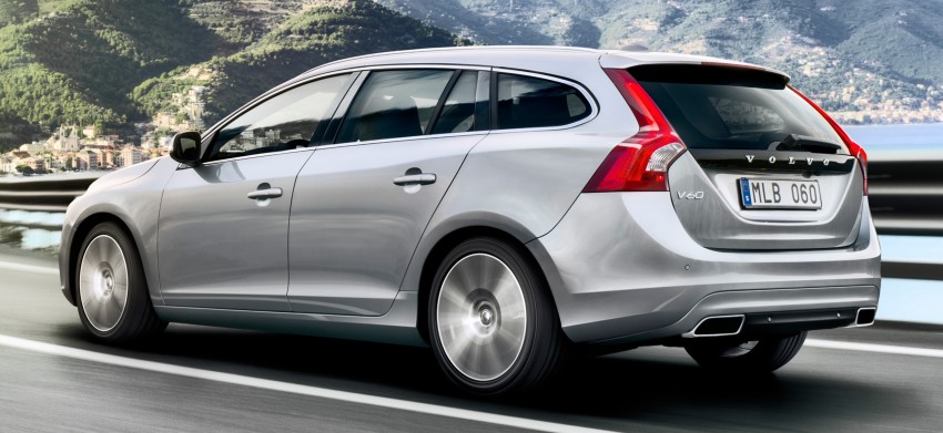 Volvo introduces comprehensive updates for the S60, V60 and XC60 – now more efficient and safer than ever 157012