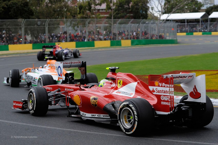 Räikkönen wins Australian GP as Vettel disappoints 162235