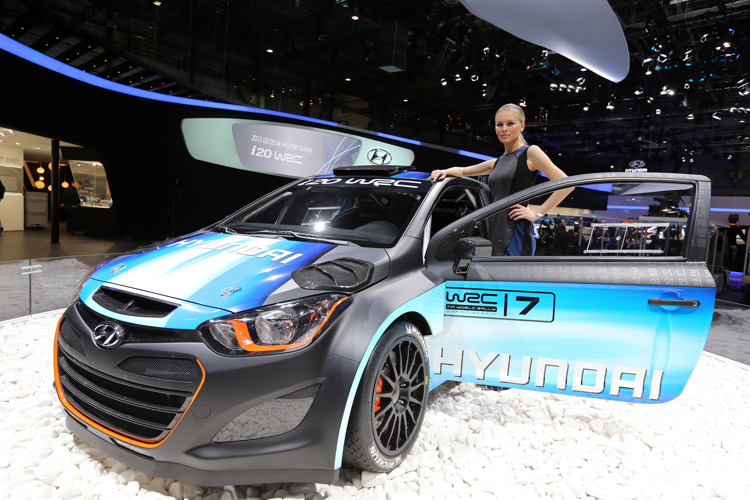 Заряженные модели. WRC Hyundai i20 2014. Hyundai i20 WRC 2023. Хендай мотор спорт. Hyundai Geneva Motor show 2015.