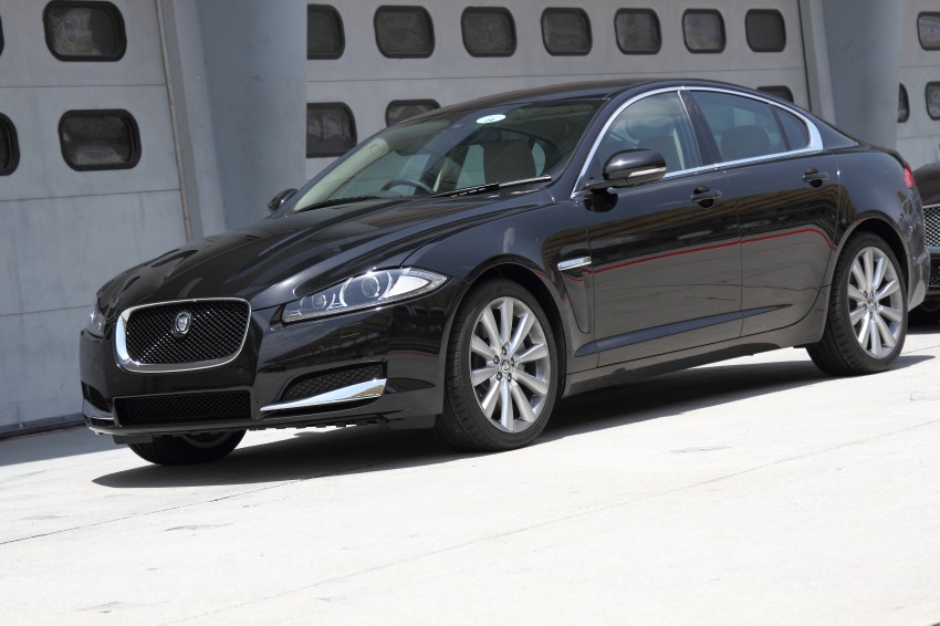 Jaguar XF and XJ with 2.0 Ti, 2.2 Td, 3.0 SC V6 engines introduced; XKR-S joins Malaysian line-up 159575