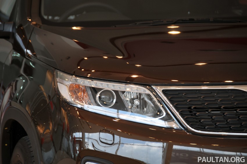 GALLERY: Live pictures of the facelifted Kia Sorento Image #162335