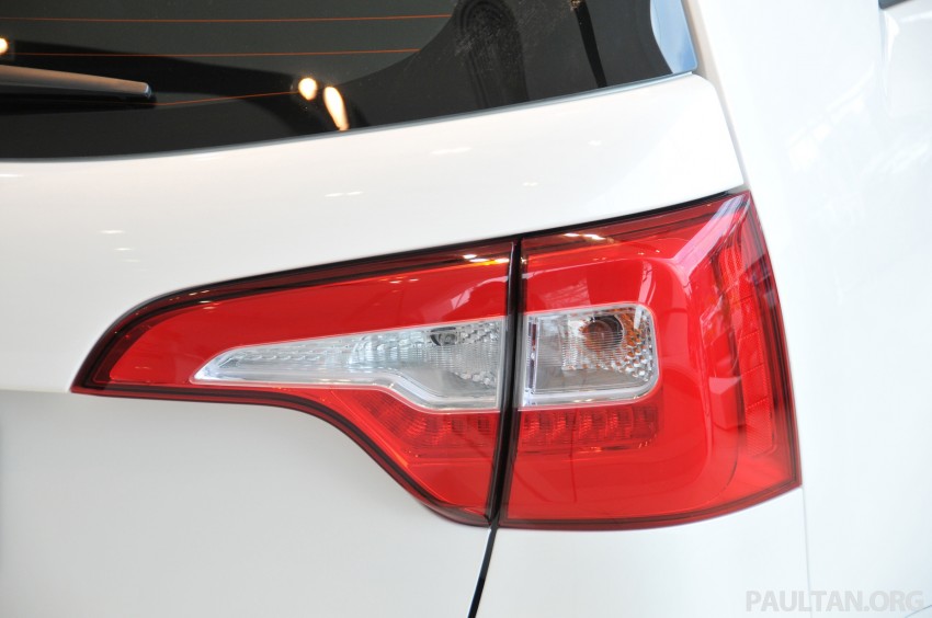 GALLERY: Live pictures of the facelifted Kia Sorento Image #162346