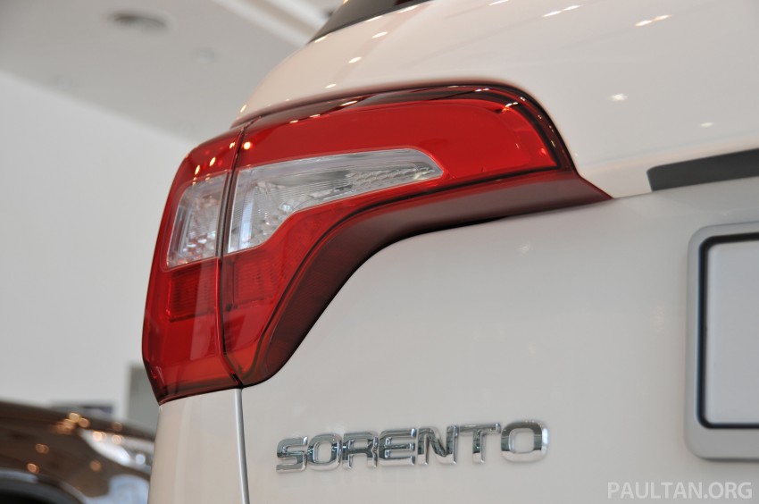 GALLERY: Live pictures of the facelifted Kia Sorento 162347