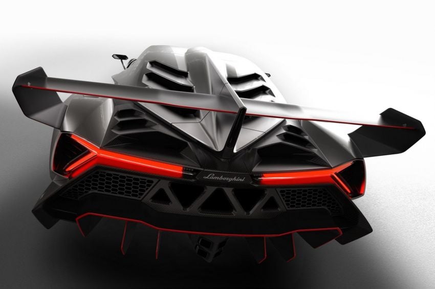 Wild Lamborghini Veneno is a 750 hp road-legal racer; limited to just three units, and they are all spoken for 159011