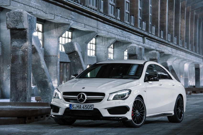 Mercedes-Benz CLA 45 AMG officially unveiled in NY 164716