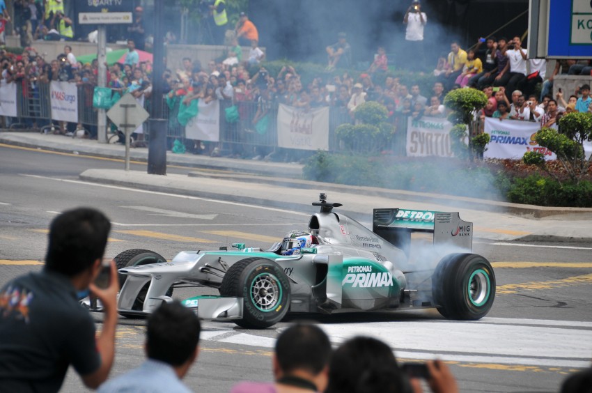 Jazeman Jaafar drives the Mercedes AMG Petronas W03 Formula 1 car around the streets of Kuala Lumpur 163029