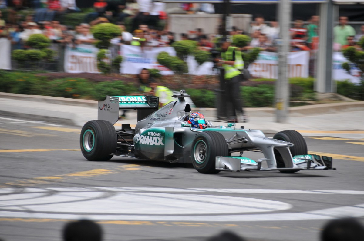 Petronas to excite F1 fans ahead of Malaysian GP - paultan.o