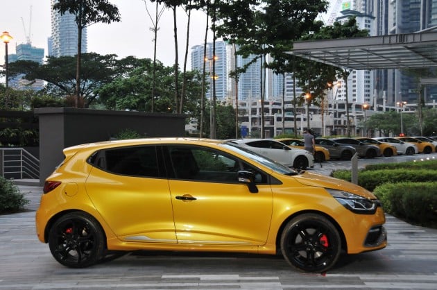 RenaultClioRS_live_061