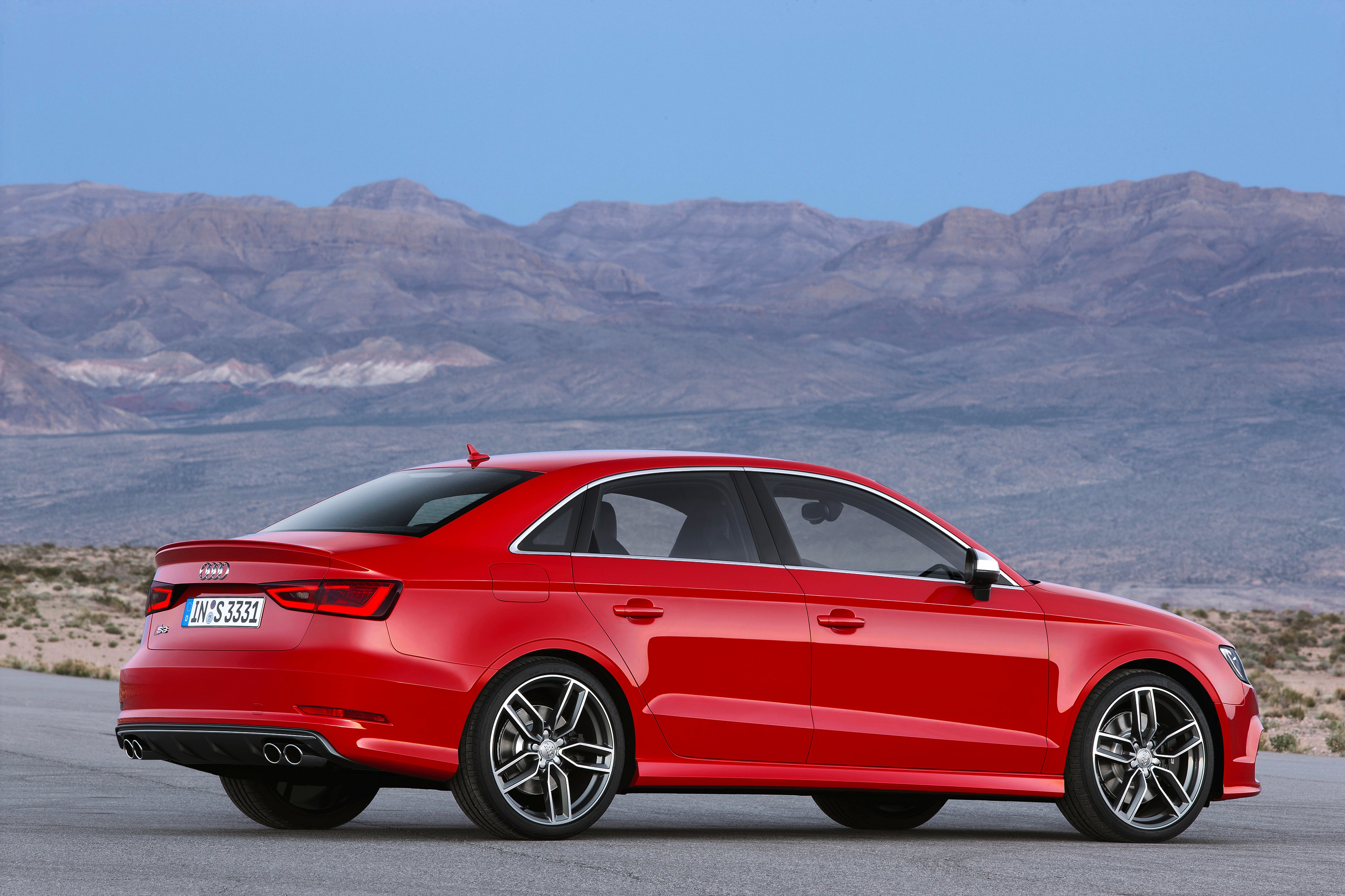 X c a 3. Audi a3 sedan 2014. Audi s3 sedan. Ауди а3 седан 2014. Audi s3 2014.