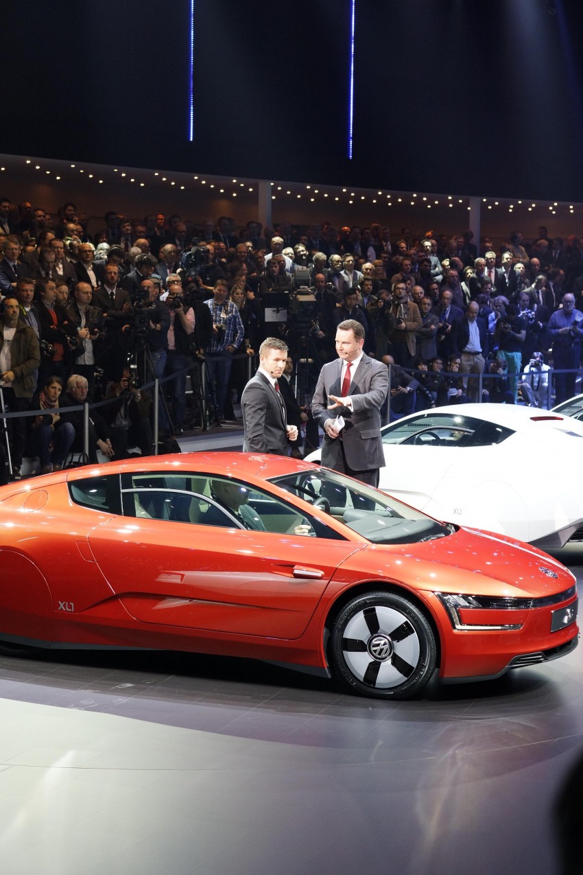 2013 Geneva Motor Show – mega live pix gallery 160331