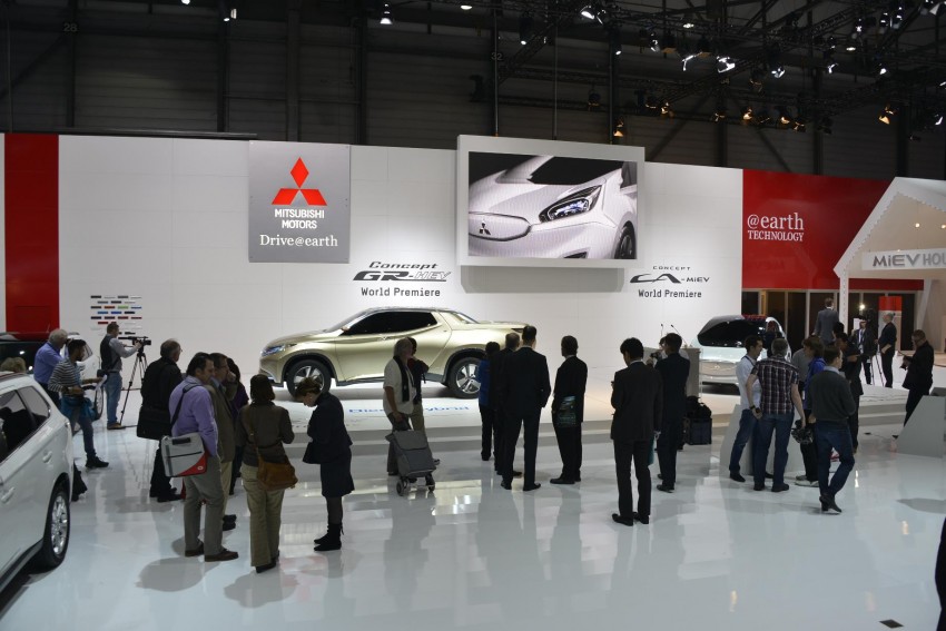 2013 Geneva Motor Show – mega live pix gallery 160008