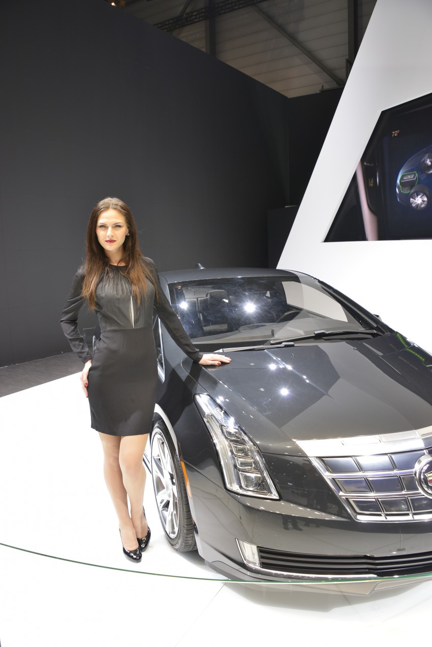 2013 Geneva Motor Show – mega live pix gallery 160000