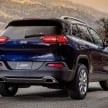 VIDEO: Hackers remotely control a Jeep Cherokee – Chrysler issues a software update for 471,000 cars