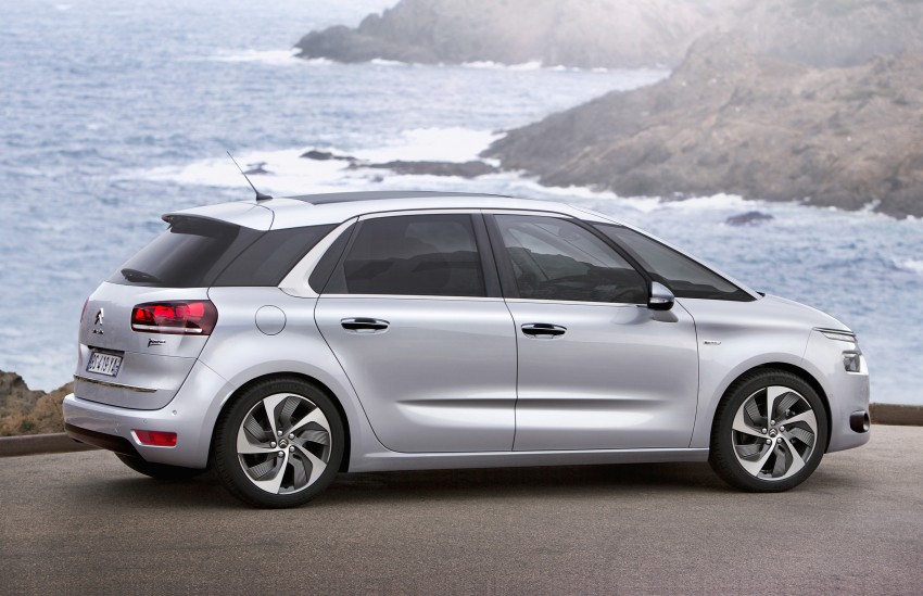 New Citroen C4 Picasso: first official images surface 165989