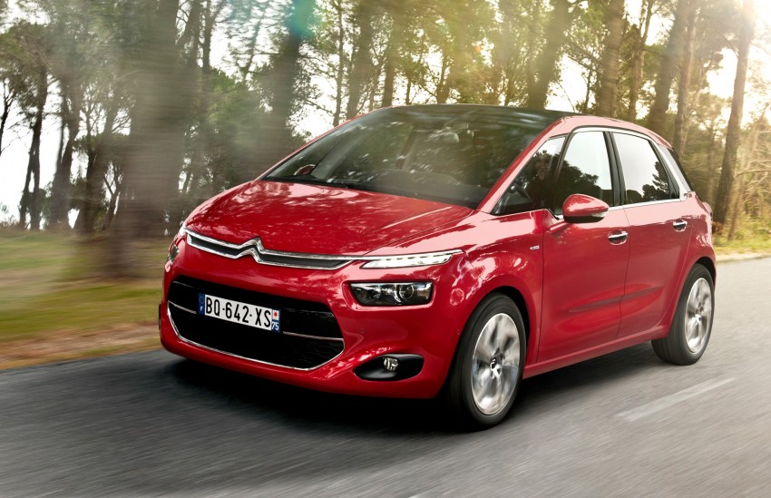 New Citroen C4 Picasso: first official images surface 165990