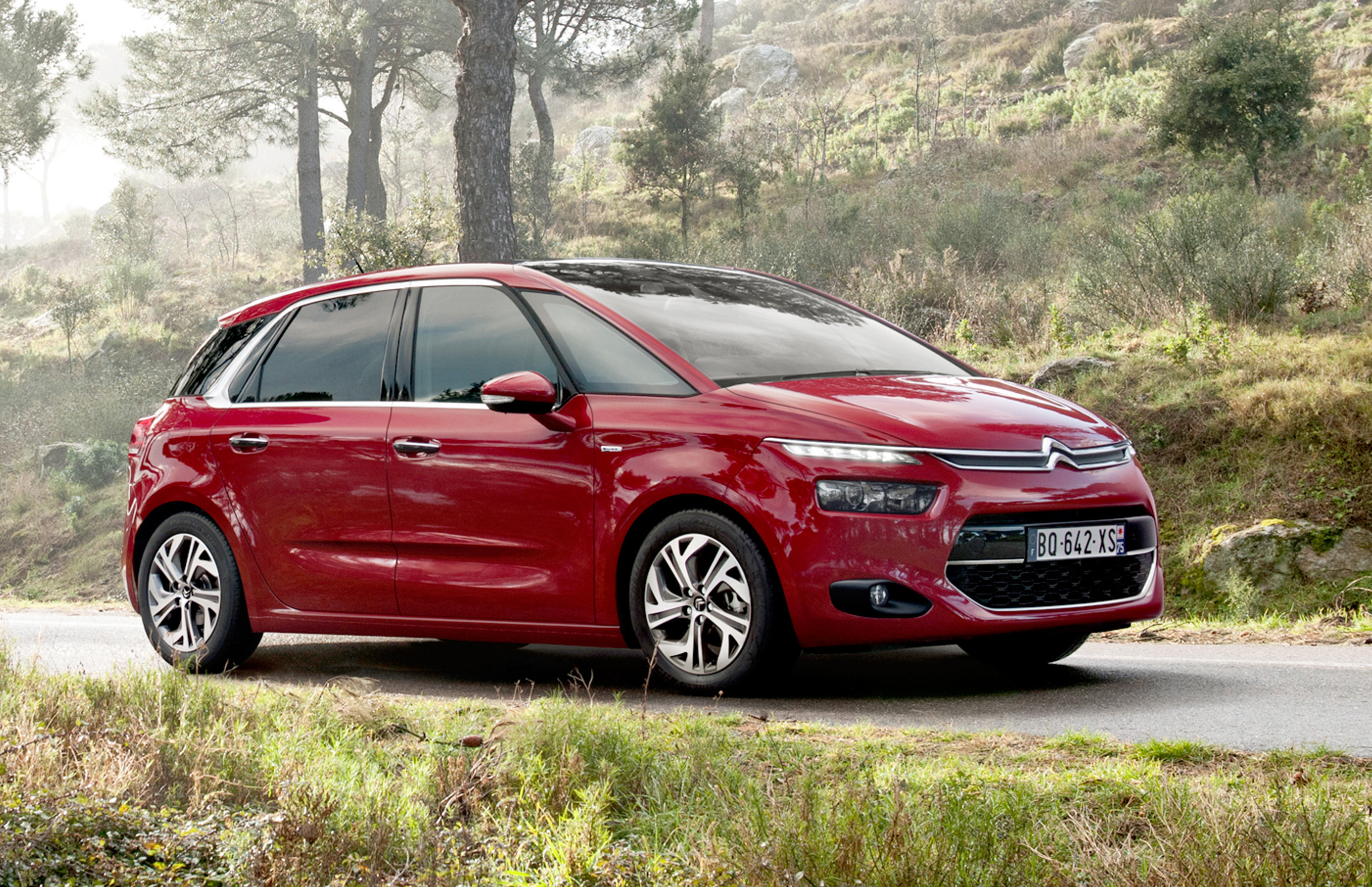 Sleeping in the car Citroen C4 Picasso