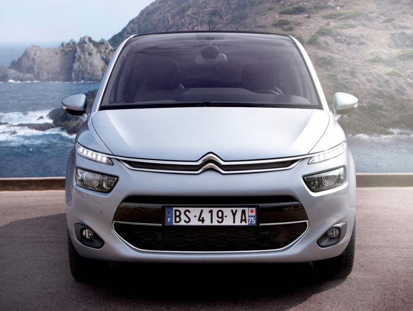 New Citroen C4 Picasso: first official images surface 165994