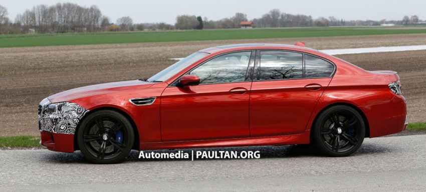 SPYSHOTS: New BMW M5 facelift shows its new eyes 171229
