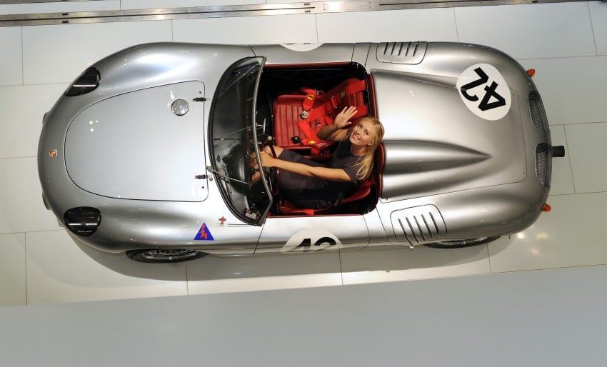 Porsche signs Maria Sharapova as brand ambassador 172383