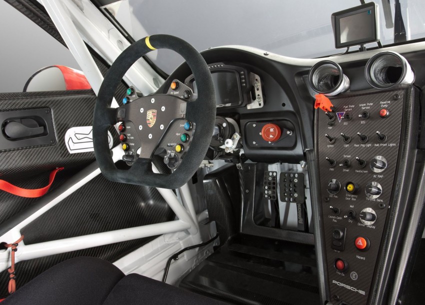 Porsche 911 RSR – new race car based on the 991 166748
