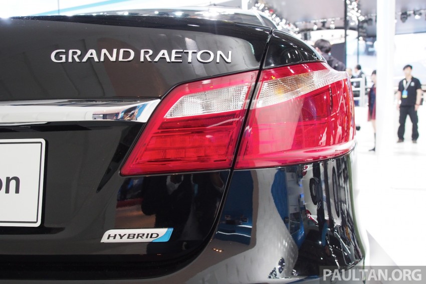 Changan Grand Raeton offers a take on the classic black limo, but without the big V8 engine 170746