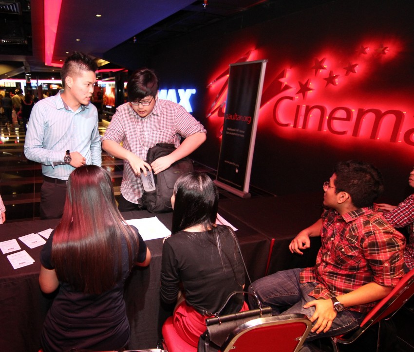 Winners of the Driven Movie Night contest to catch Iron Man 3 tonight, ahead of its Malaysian debut! 171710