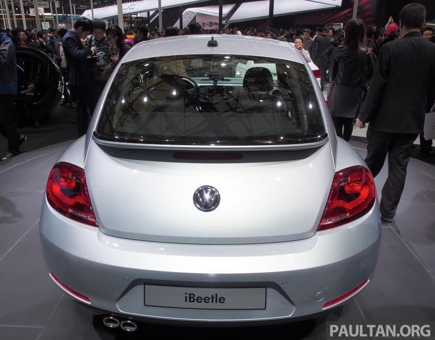 Volkswagen iBeetle features iPhone integration dock 170466