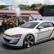 Volkswagen Design Vision GTI officially unveiled