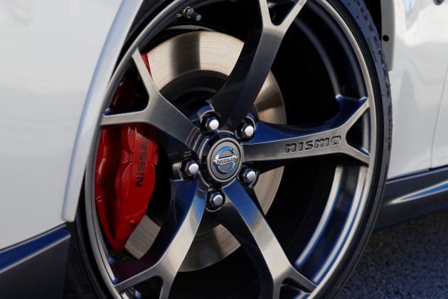 Facelift_Nissan_370Z_03