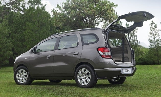 chevrolet spin 02