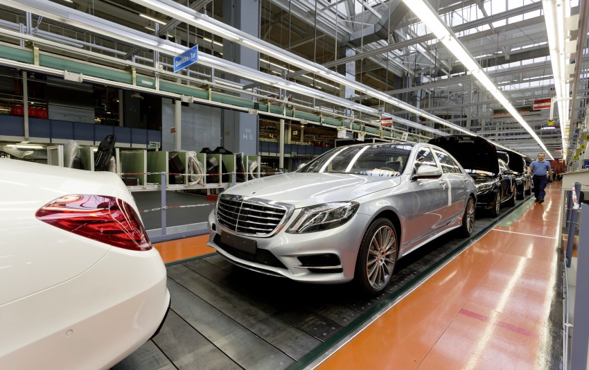W222 Mercedes-Benz S-Class rolls off production line 180095