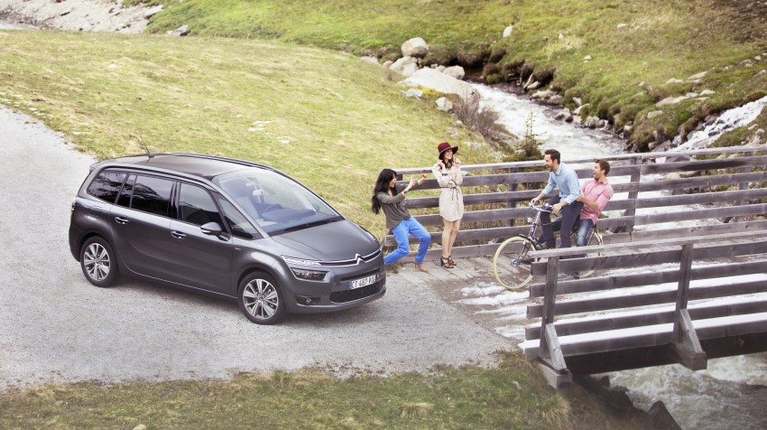 New Citroen Grand C4 Picasso: first official details 183324