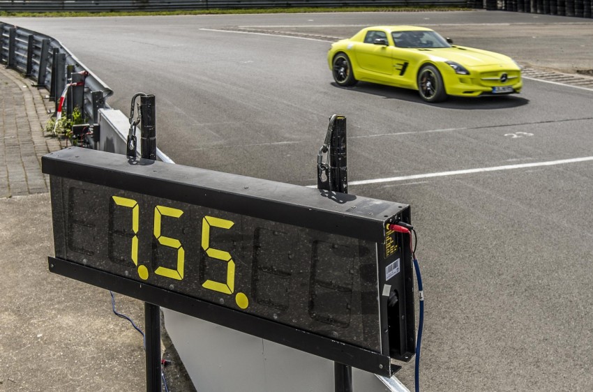 Mercedes-Benz SLS AMG Coupe Electric Drive sets Nurburgring lap record for series production EVs 179564