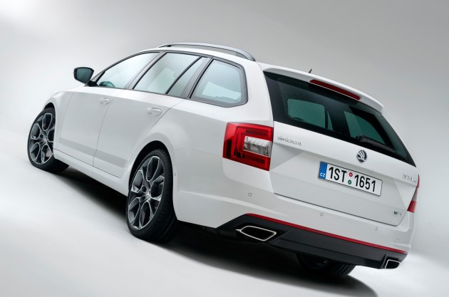New_Skoda_Octavia_RS_05