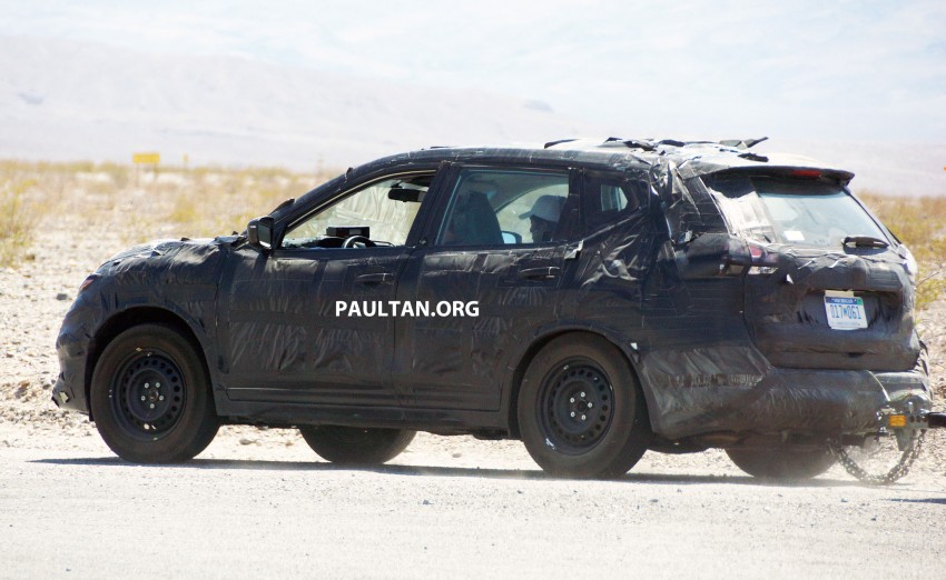 SPYSHOTS: Next-gen Nissan X-Trail in the desert 181258