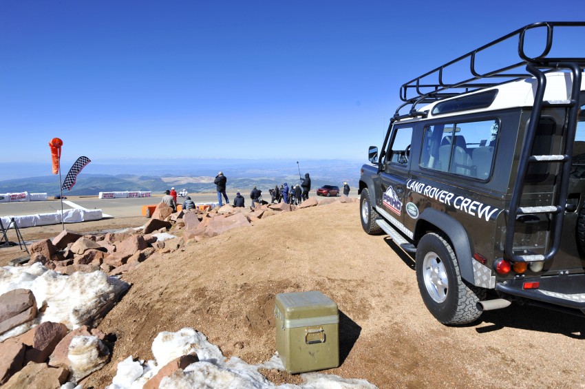Range Rover Sport sets production Pikes Peak record 179578